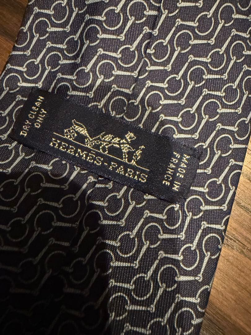 HERMES ネクタイ ネイビー 一点のみ