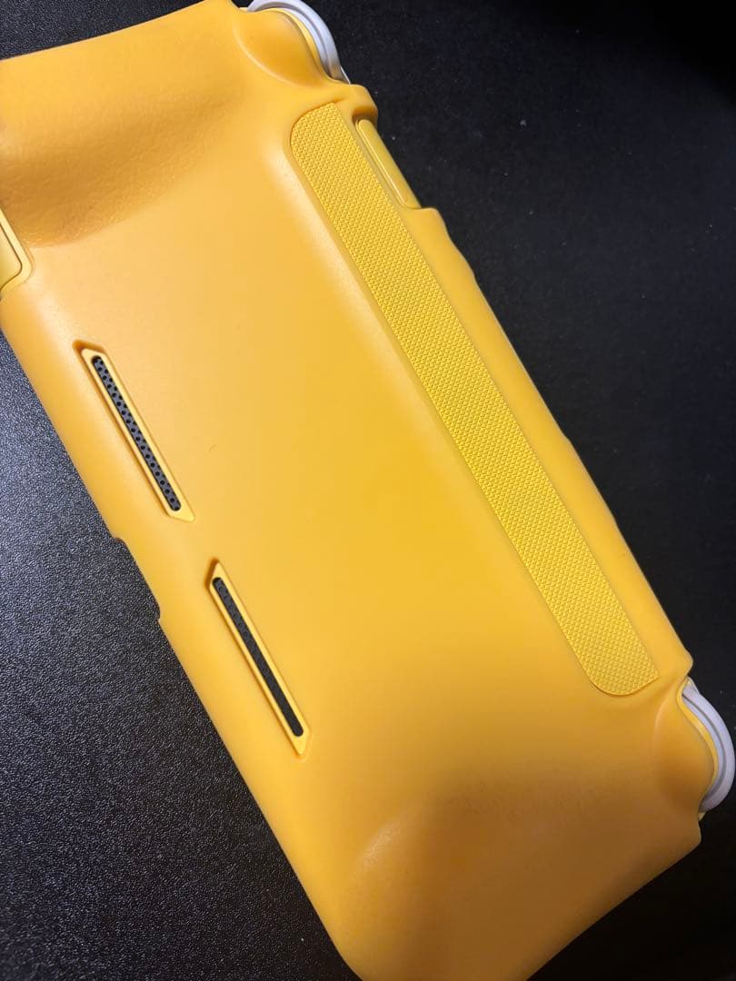 Nintendo Switch Lite イエロー(ケース付属)