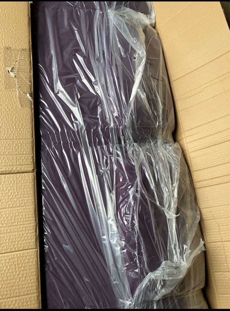 新品　レイアウト自由　モダンデザインカウチソファ　クッション付き　パープル