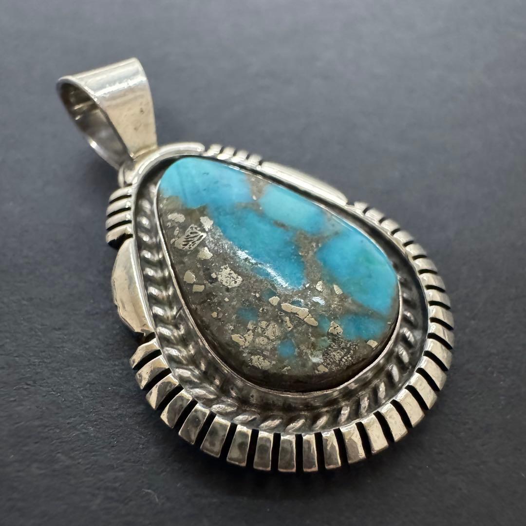 【Esther Spencer】ビスビーターコイズ トップ