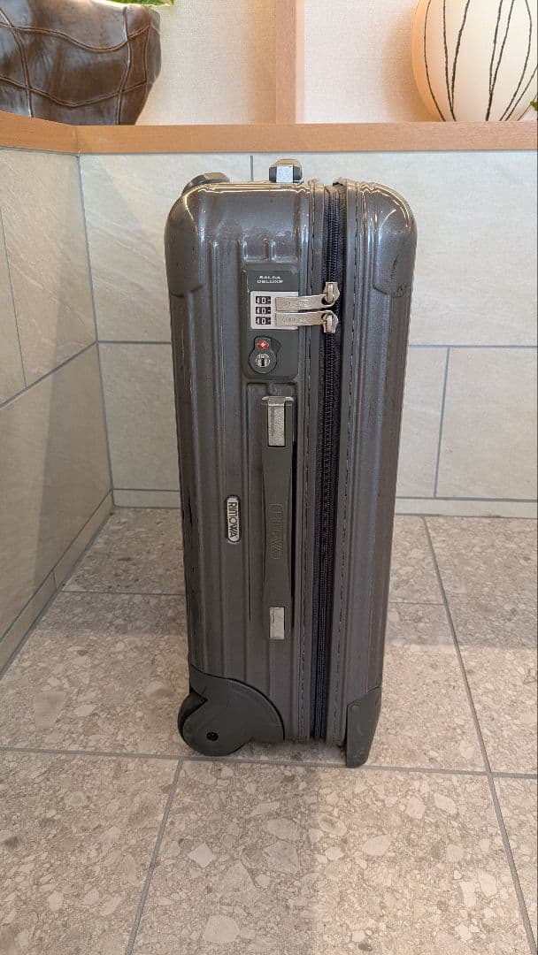 RIMOWA SALSA　DELUXE　 キャリーケース　2ウィール