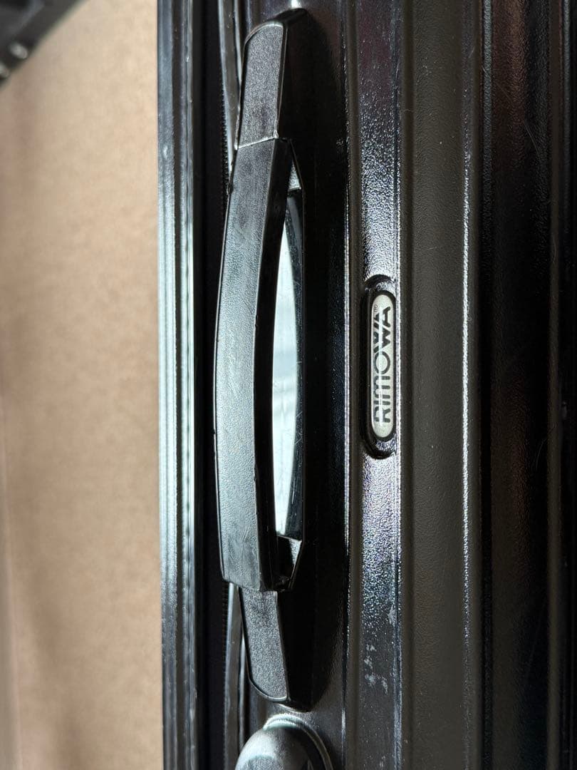 リモワ（RIMOWA）「サルサ」（Salsa）32L 2輪 機内持ち込みサイズ