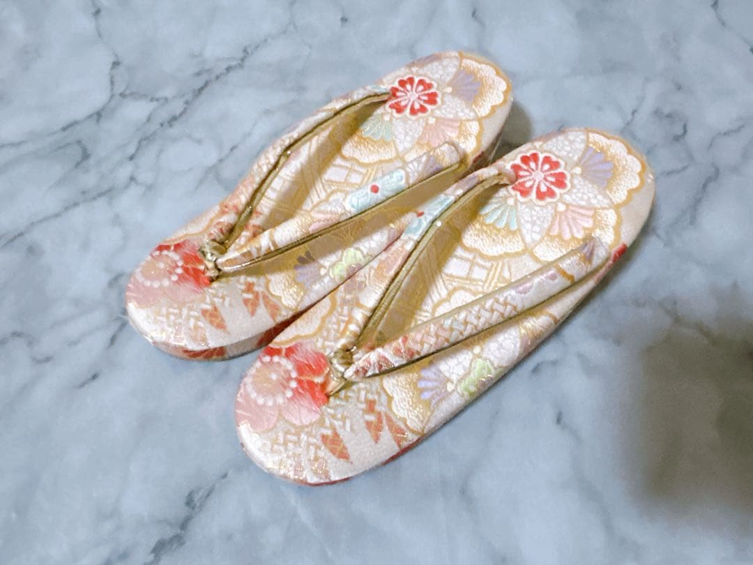 豪華逸品♡七五三　総刺繍　絞り　正絹　女の子　フルセット　一式　ピンク　髪飾り