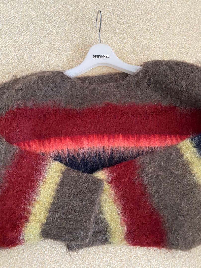 perverzeニット