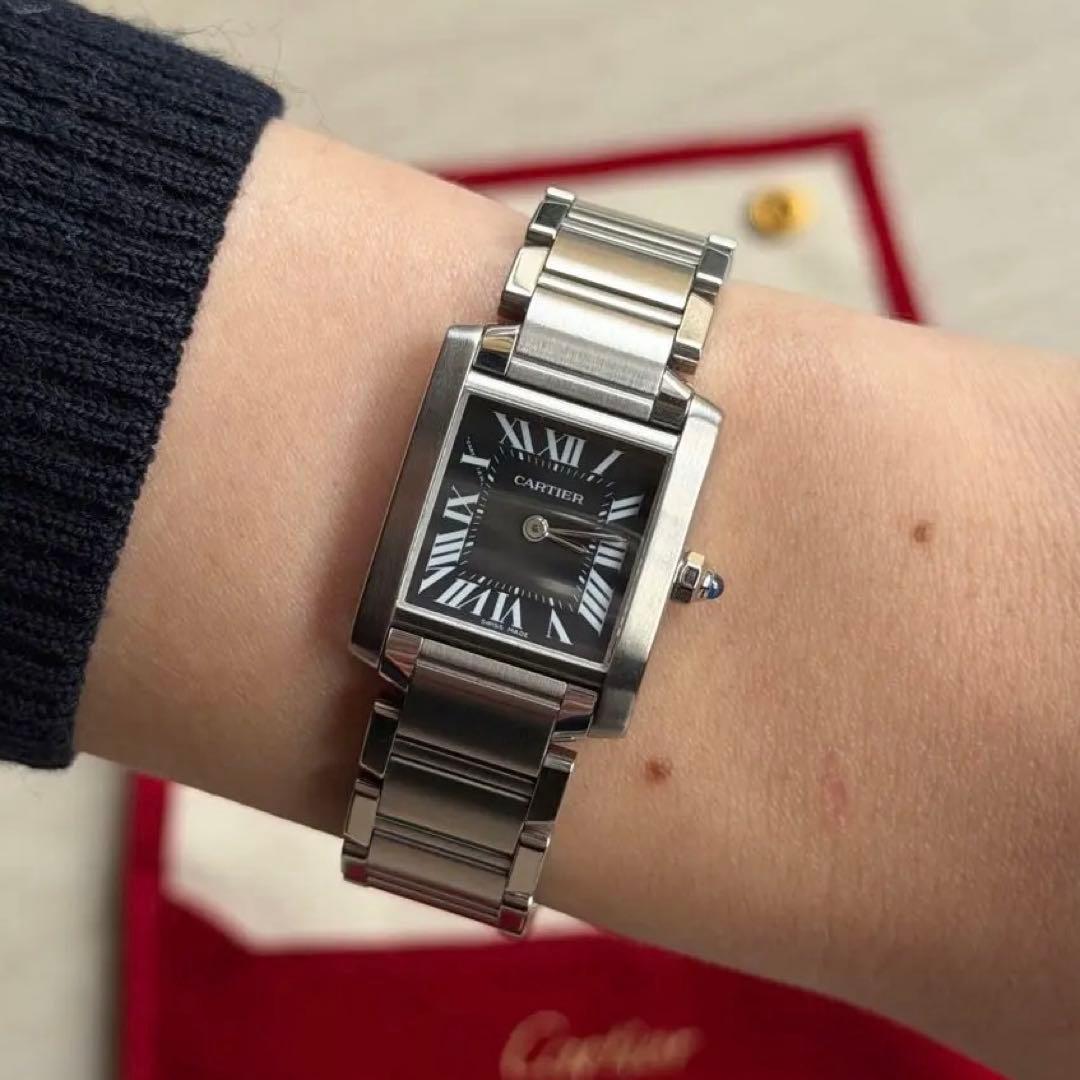 【超希少⭐️アジア限定】カルティエcartieタンクフランセーズ黒文字盤新品仕上げ