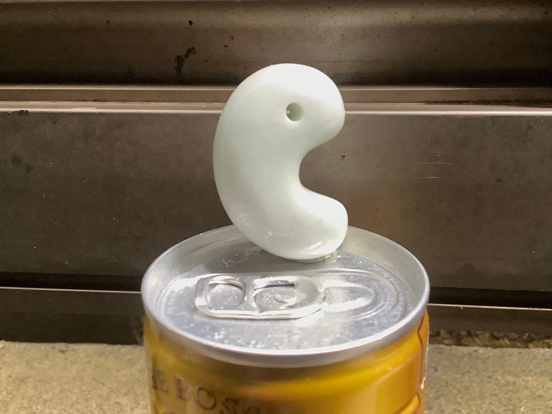 ⭕️日本一安価お値段に自信あり白糸魚川翡翠勾玉*ジェダイト　外部鑑定機関鑑別書‼️