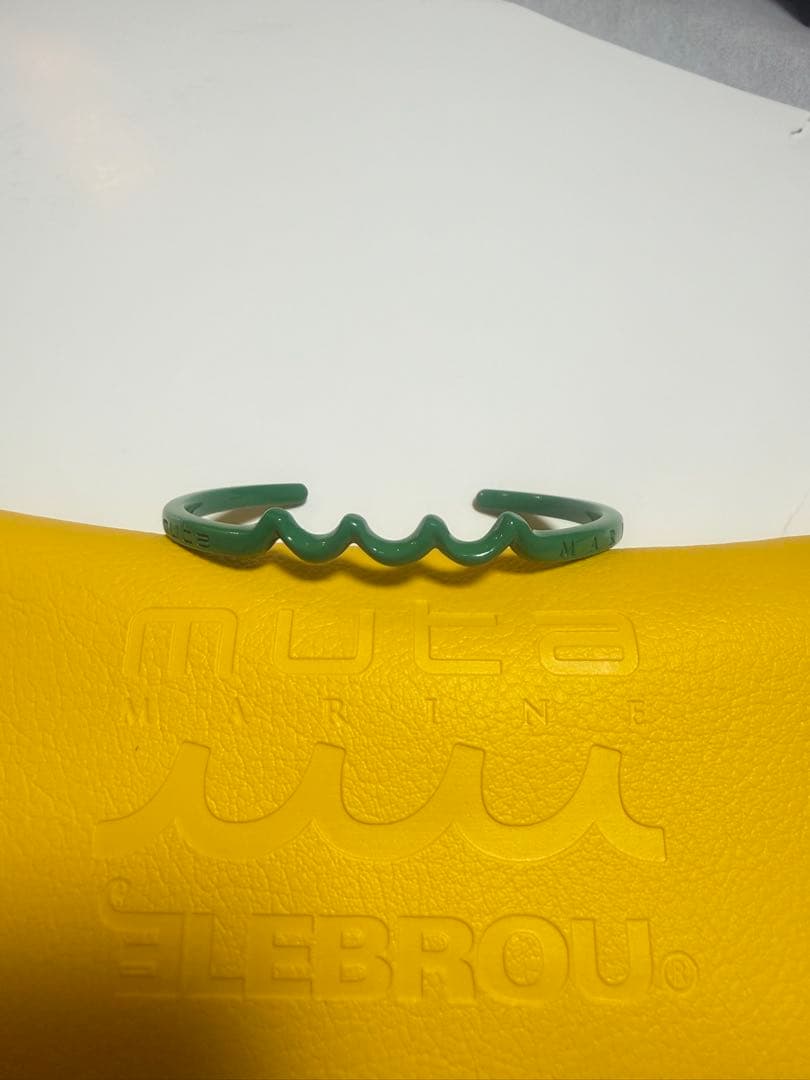 muta MARINE グリーンブレスレット