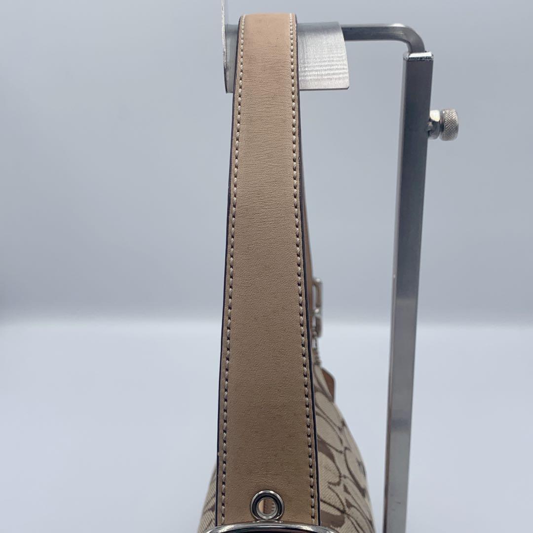 COACH コーチ　アクセサリーポーチ　ワンショルダー　シグネチャー　ベージュ