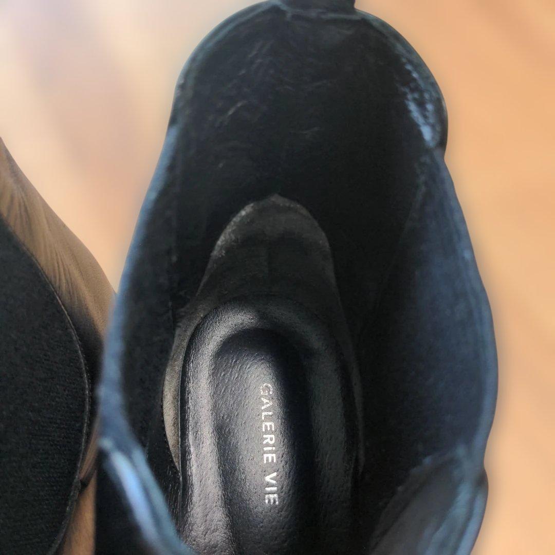 サイドゴアショートブーツ37〈TOMORROWLAND/GALERIE VIE〉