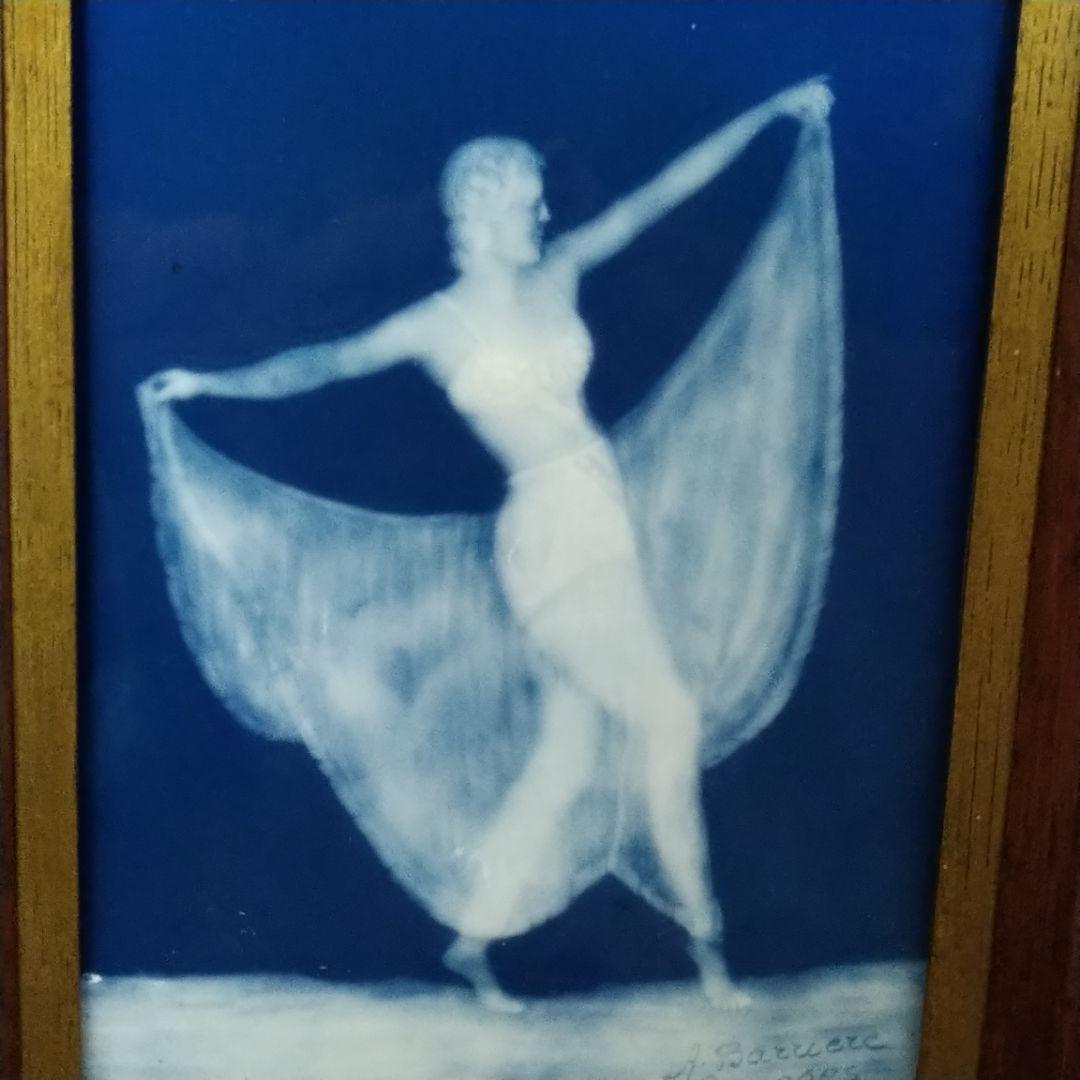 リモージュ（Limoges）額装陶板画・パテシュールパテ『壇上の踊り子』