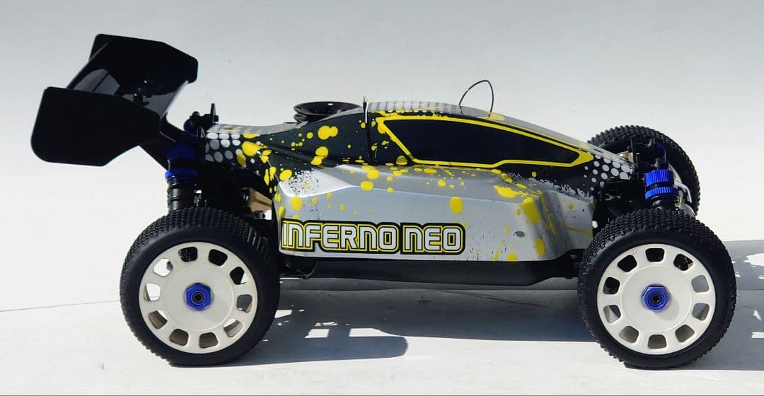 【動作確認メンテ済】美品！京商 Inferno Neo 1/8GP レディセット