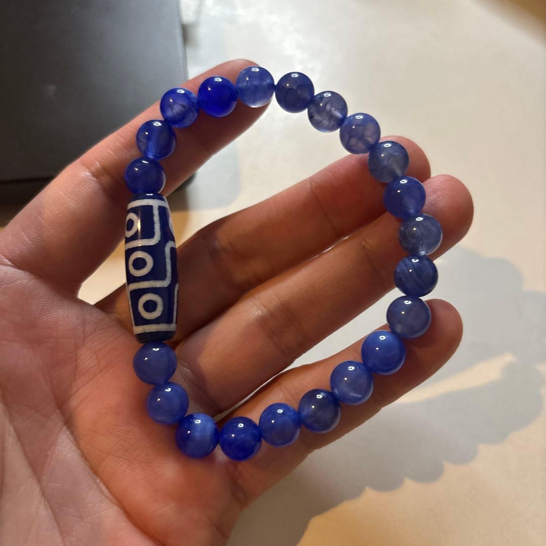 老玉髄逆！九眼天珠！すごいパワー！ズーンとくる！