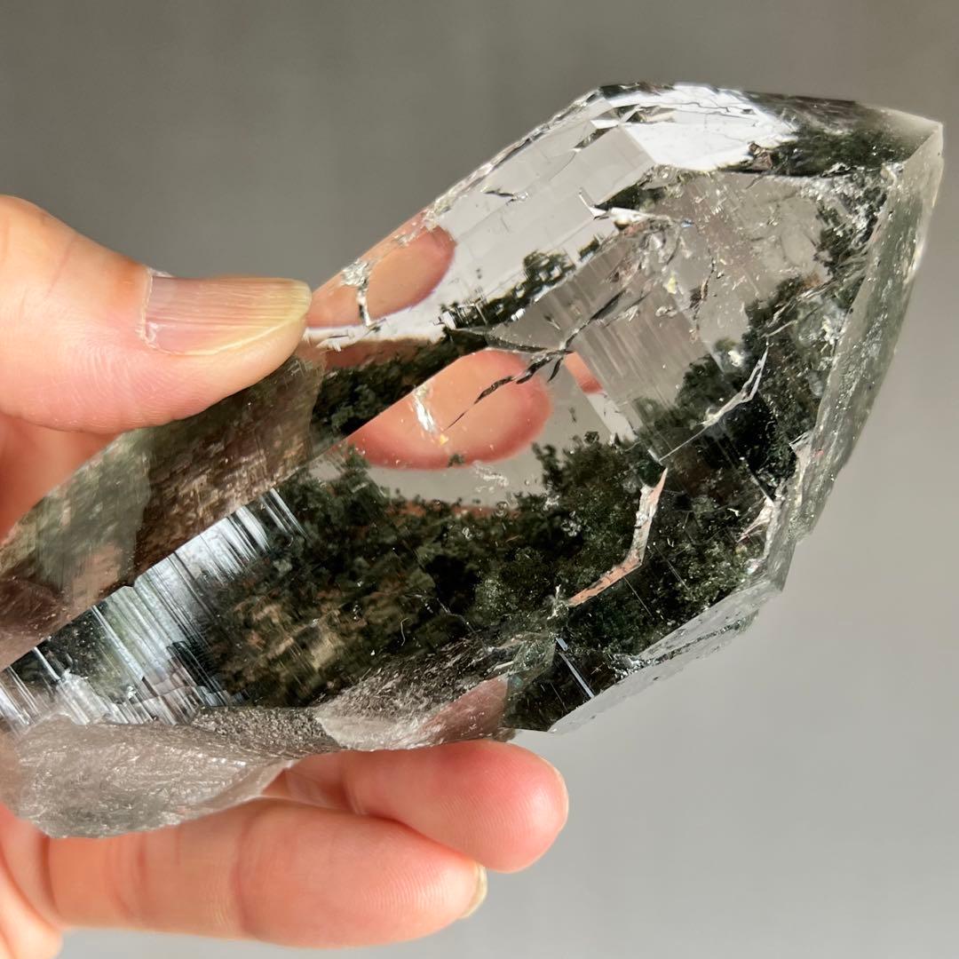 神秘的　透明度やばい　マニハール産　クローライトクリスタル　水晶　カテドラル付