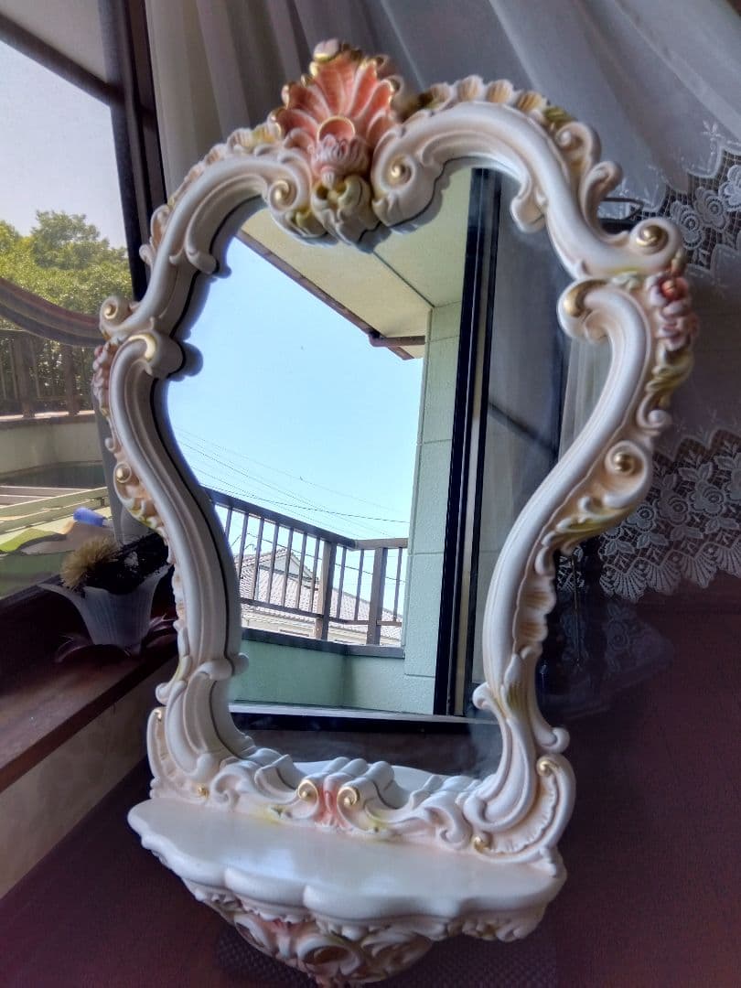 ロココ調　姫系ロマンチック壁掛けミラー　中古