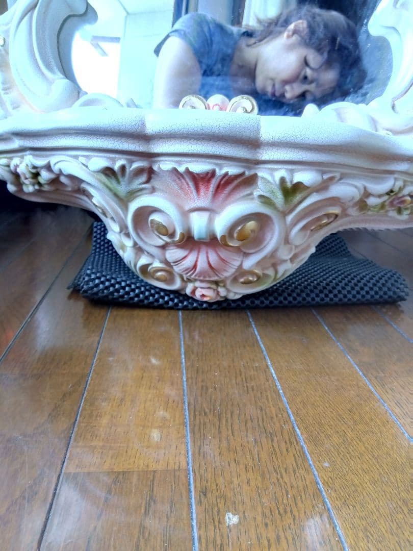 ロココ調　姫系ロマンチック壁掛けミラー　中古