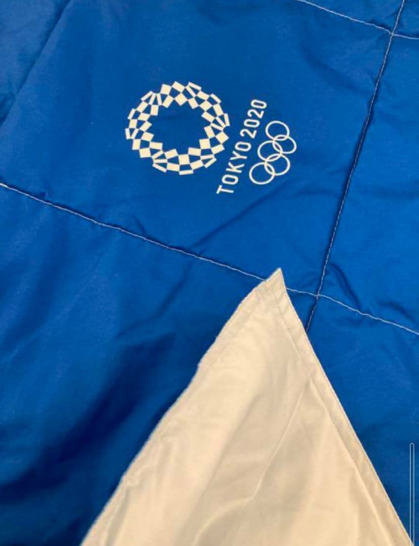 今がチャンス！【新品未使用】エアウィーヴ　東京五輪　選手村掛け布団2セット
