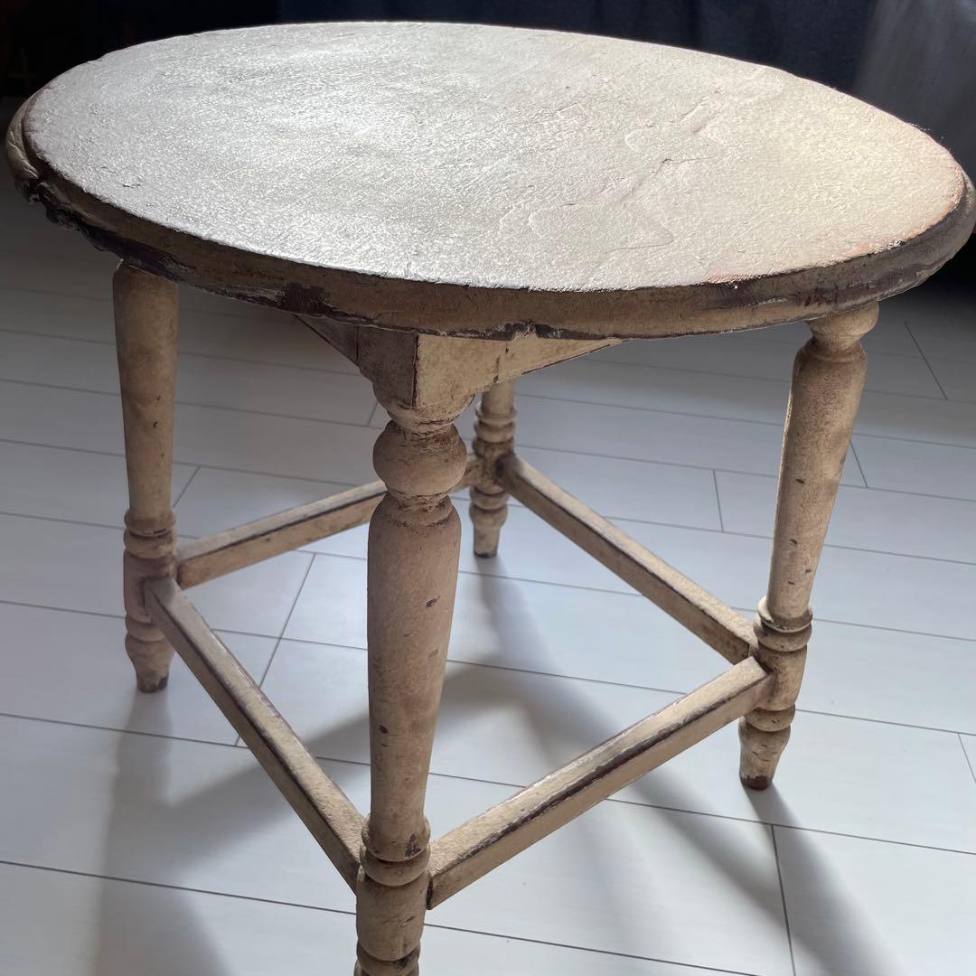 【希少】クリーム色の円形木製カウンターテーブル　アンティーク白丸　ビンテージ