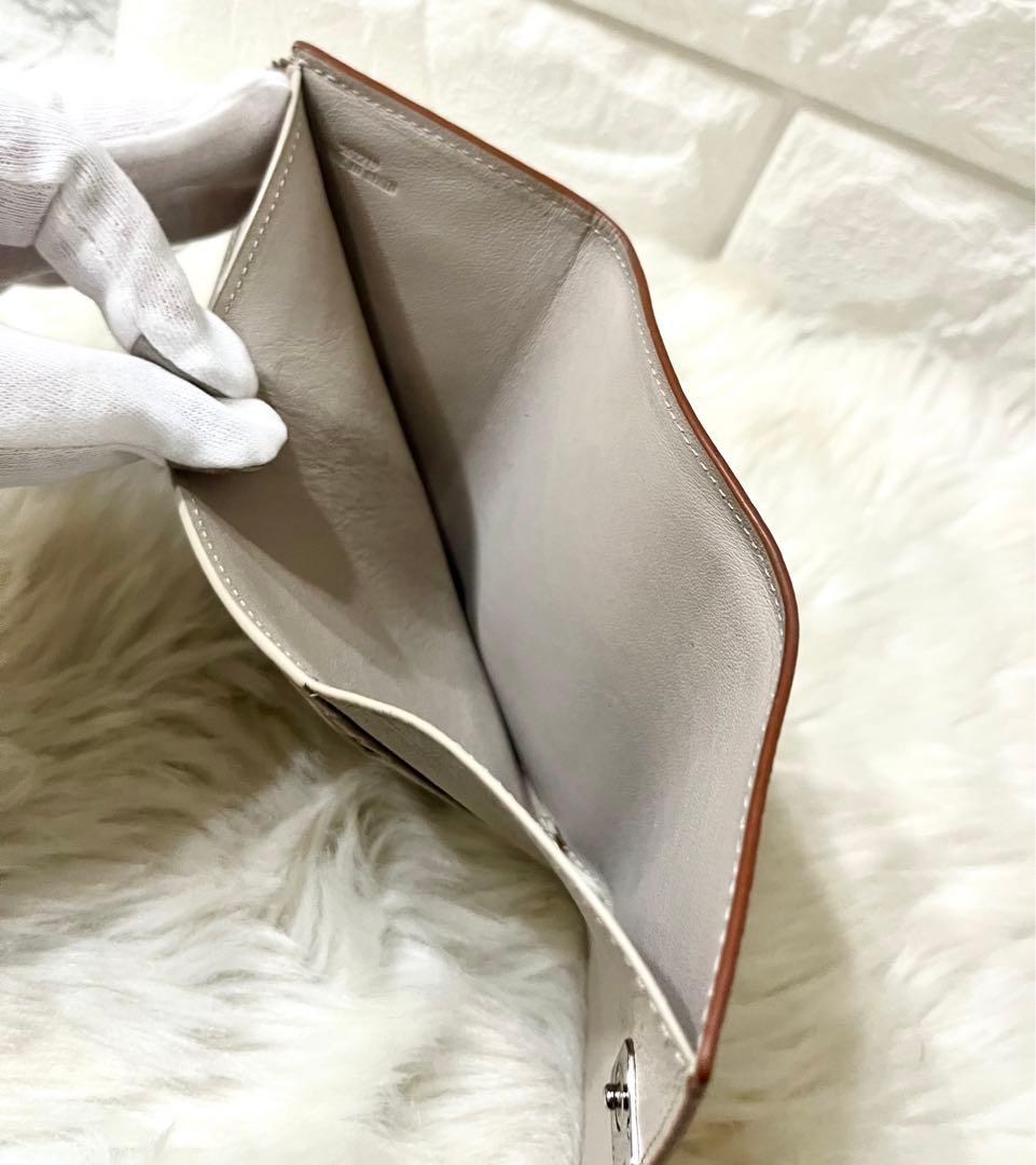 【もちぶた様】LOEWE アナグラム トライフォールド 三つ折り財布 ベージュ