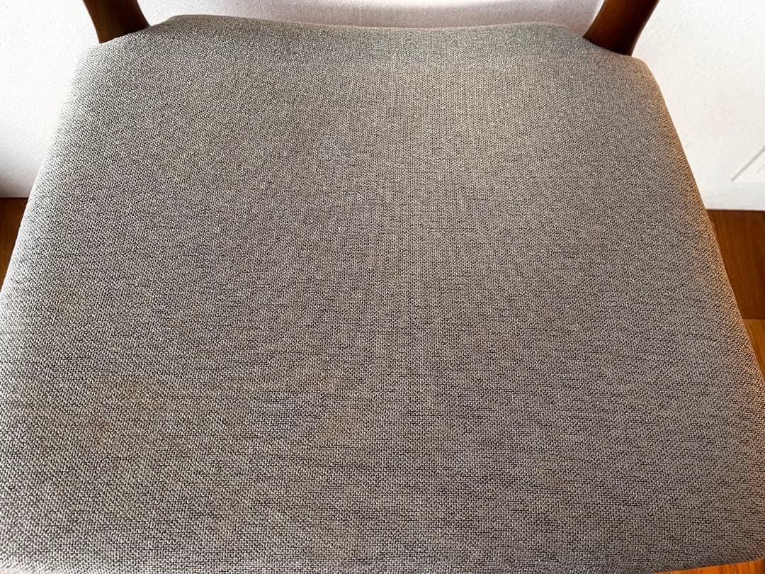 ハンス・J・ウェグナー Elbow Chair CH20 ブラウン リプロダクト