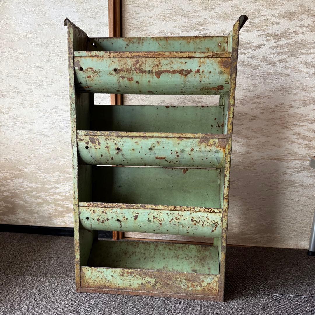 イギリス製　スチールラック　ビンテージ　アンティーク