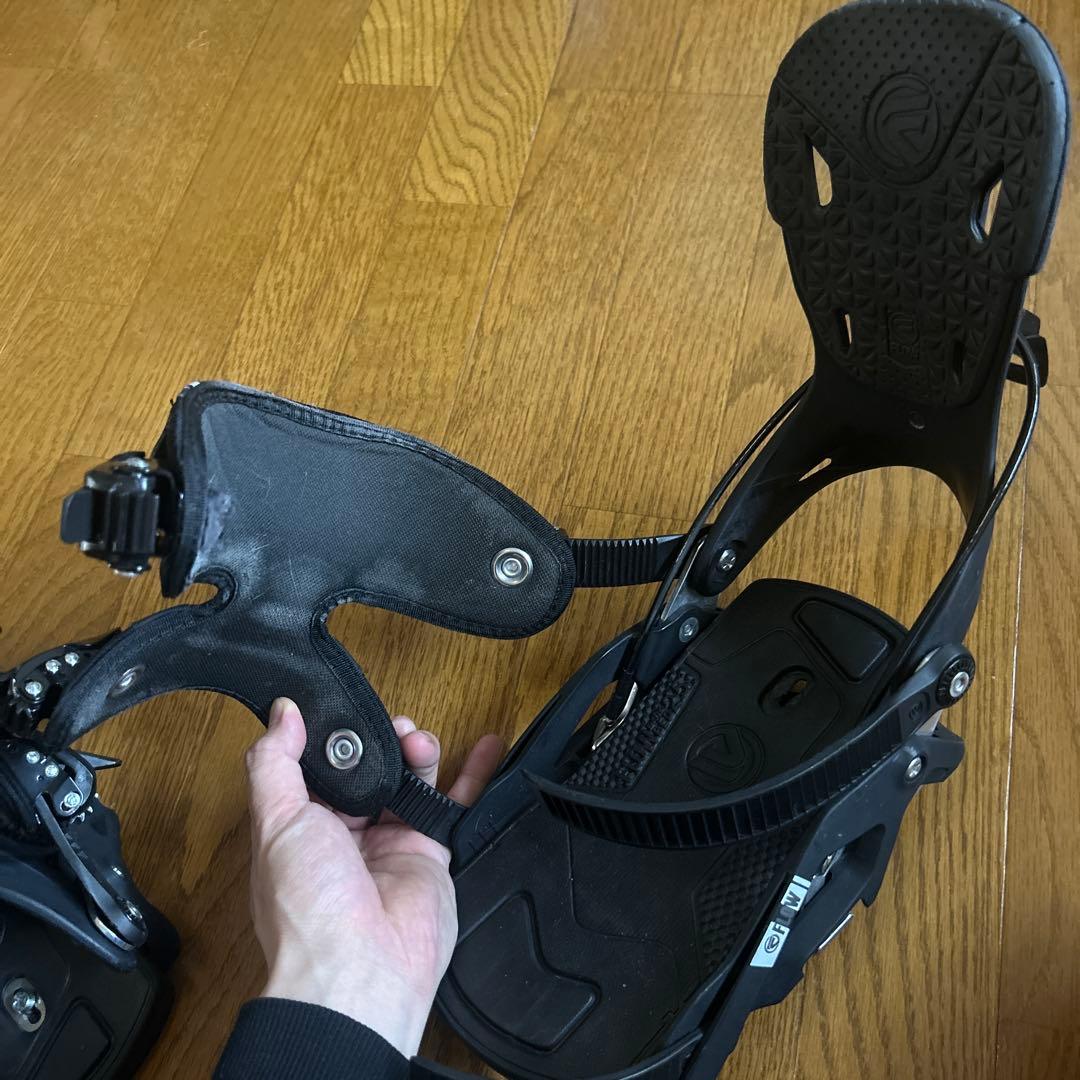 FLOW フロウ　スノーボード ビンディング バインディング