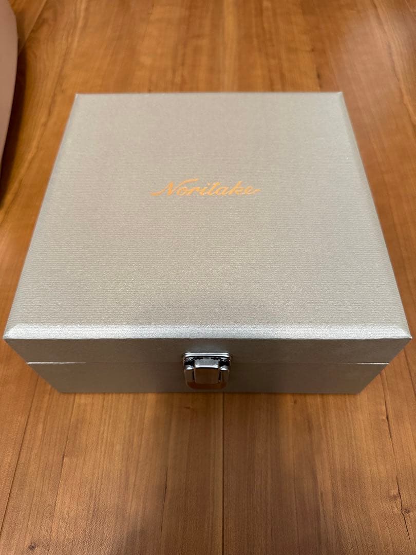 ノリタケ　四季彩舞曲 21cmスクエアプレート揃（絵変り6枚）