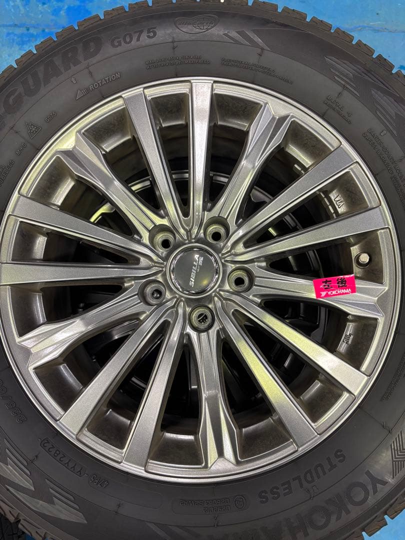 225/65R17 ヨコハマタイヤ　スタッドレスバリ山