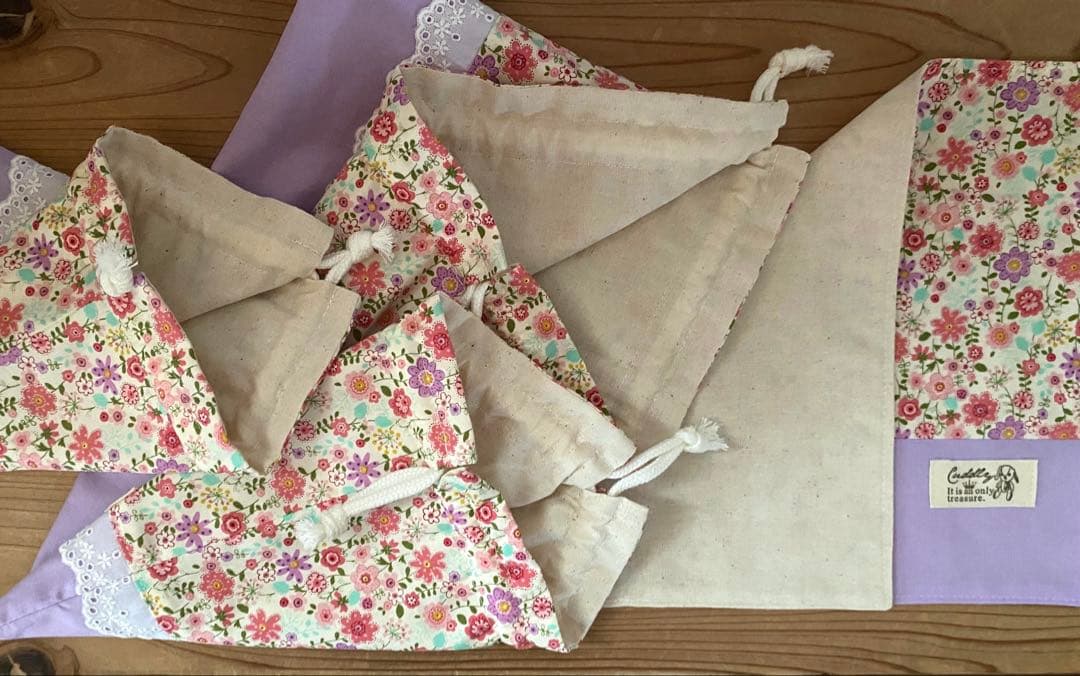 リクエスト品　ハンドメイド　入園入学準備　絵本袋　8点　花柄ピンクパープル