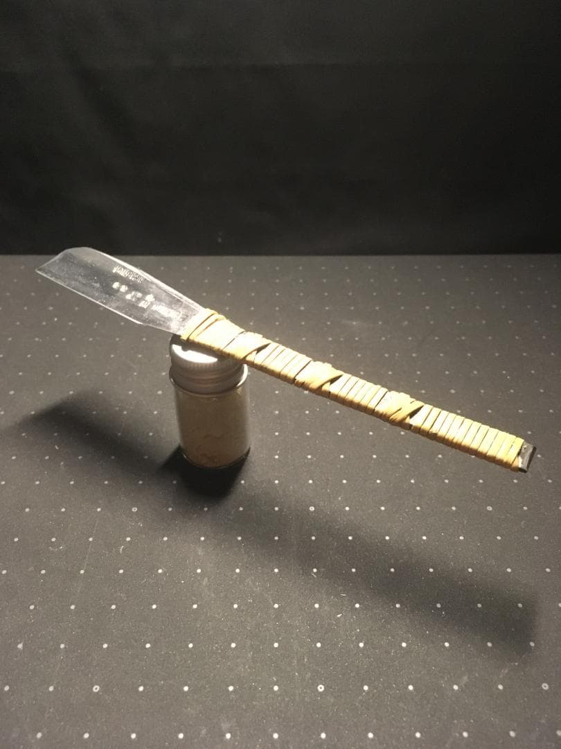 日本 剃刀　特級　寺正　玉鋼　別打　籐巻　桐箱　砥粉（中山）