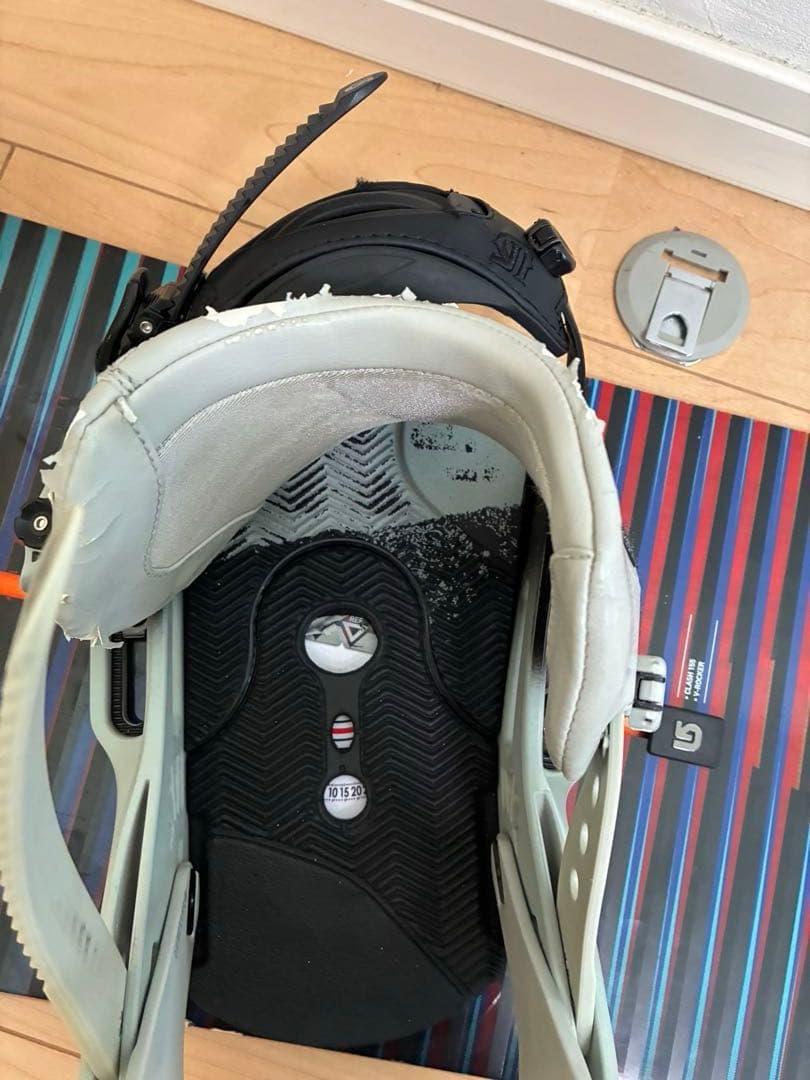 BURTON CRUSH 155cm✖️ BURTON MISSION EST M