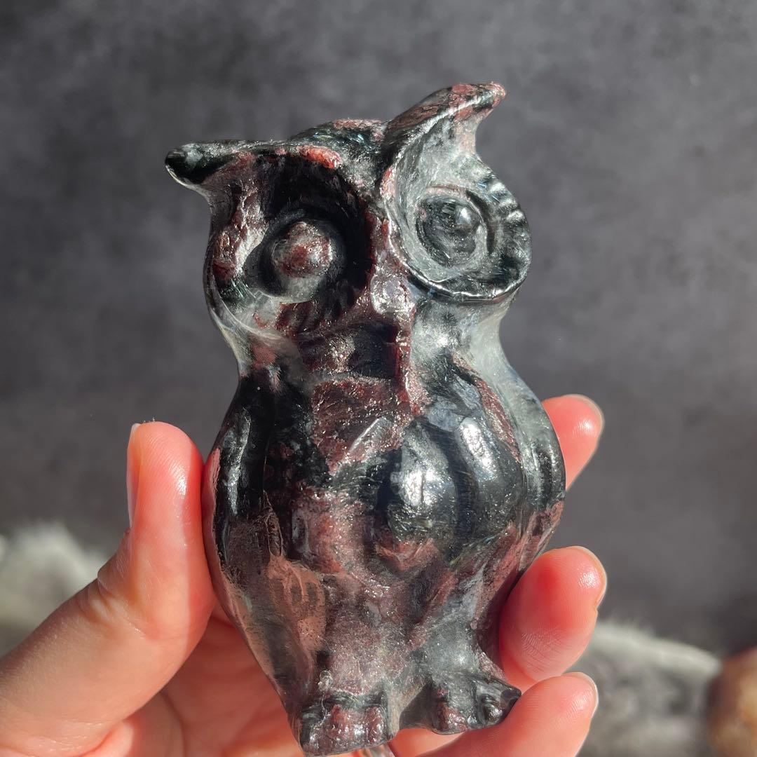 ガーネット ヌーマナイト フクロウ