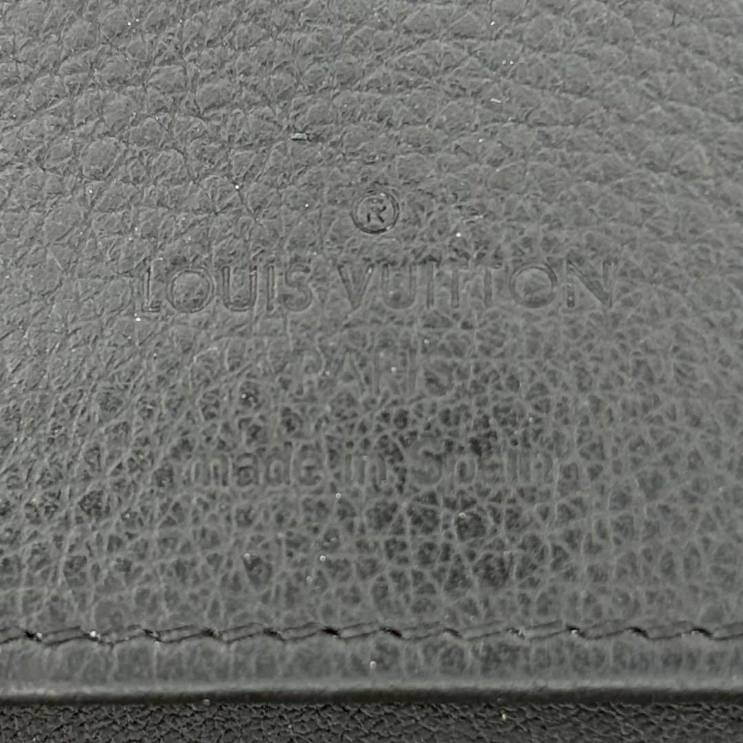 ルイヴィトン　トリヨン　ヴェルティカル　ジッピーウォレット　長財布　M58412