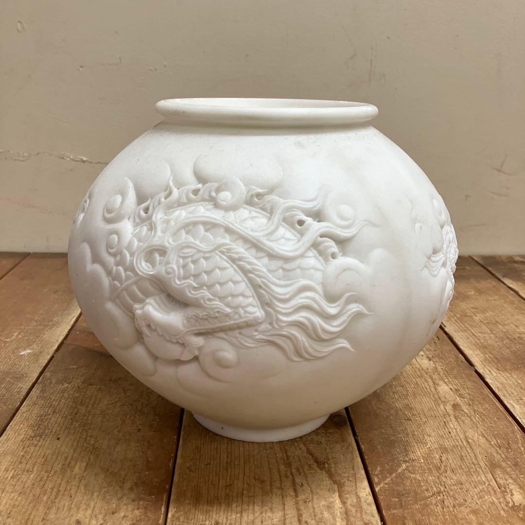 D-4 アンティーク 白大理石 龍彫刻 浮彫 丸壺 香炉 花器 縁起物 骨董