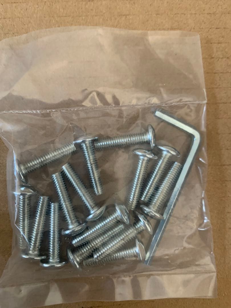 アイアンラック3段　送料込み価格