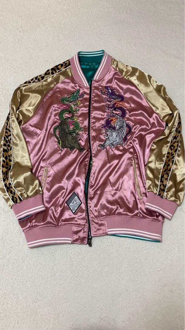 ガルフィー　リバーシブル　スカジャン