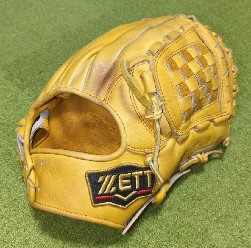 ZETT PROSTATUS軟式内野サイズ４ BRGB30050源田モデル