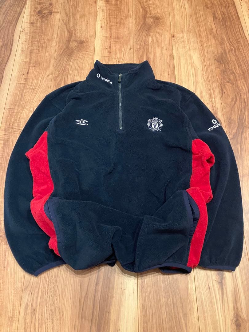 【入手困難】アンブロxマンチェスターユナイテッド ボーダフォンロゴ　フリースL