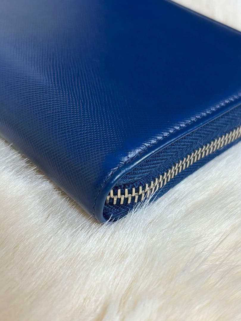 佐*大様 【美品】✨PRADA プラダ　サフィアーノレザー　ラウンドジップ　オー