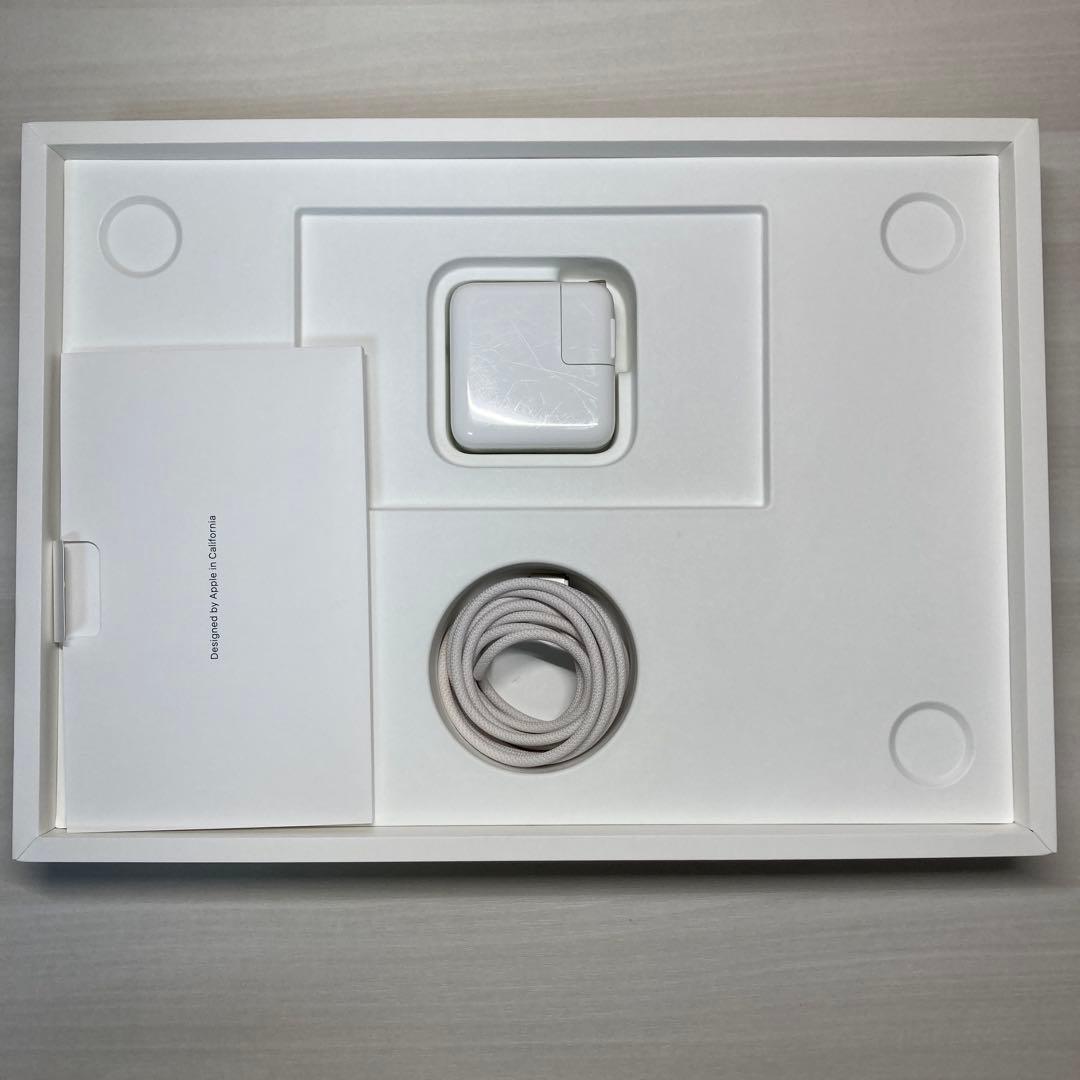 【中古・美品】MacBook Air M2 13.6インチ