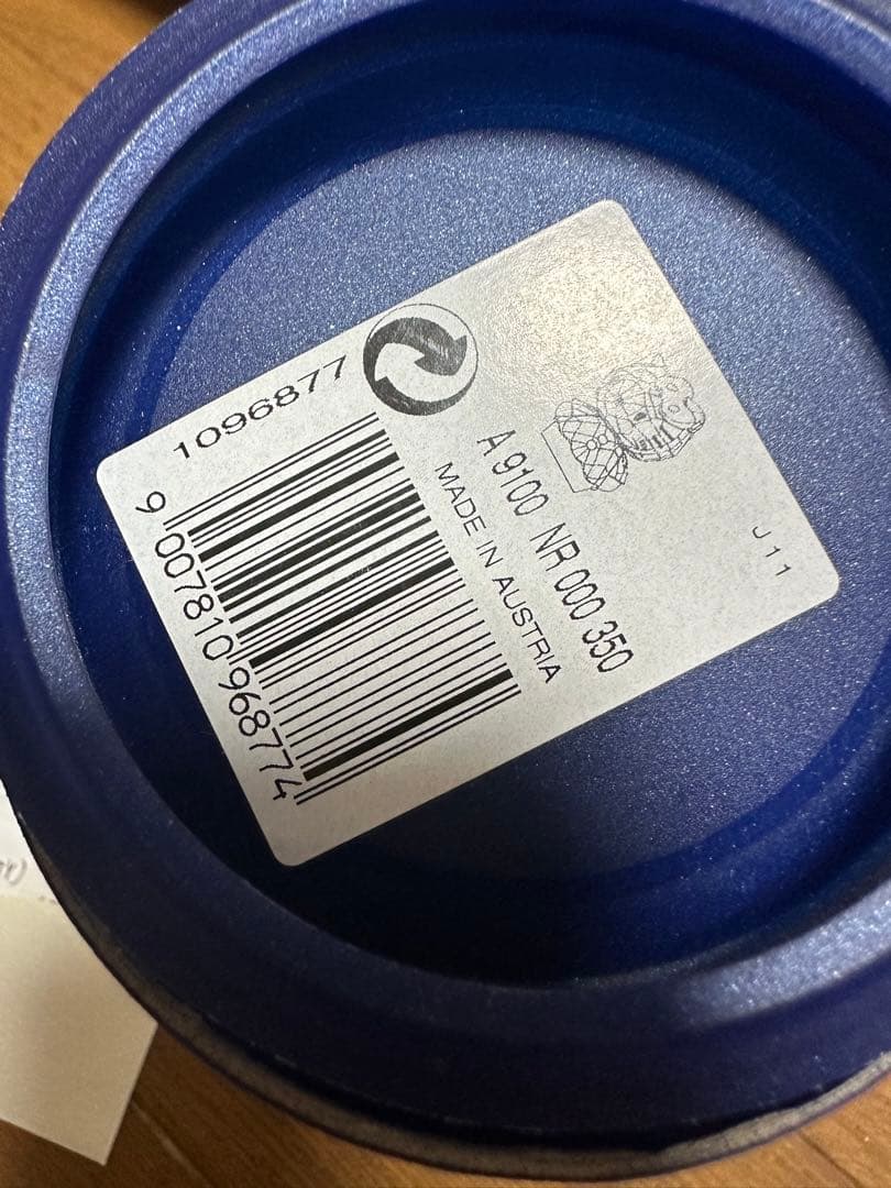 Swarovski(スワロフスキー)ハローキティ　ピンクリボン