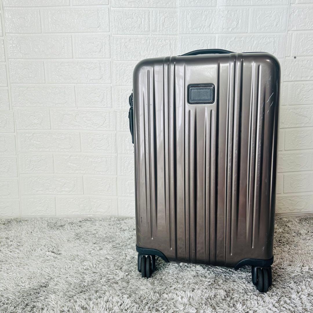 希少 TUMI トゥミ V3 ブラウン 機内持ち込みOK キャリーケース