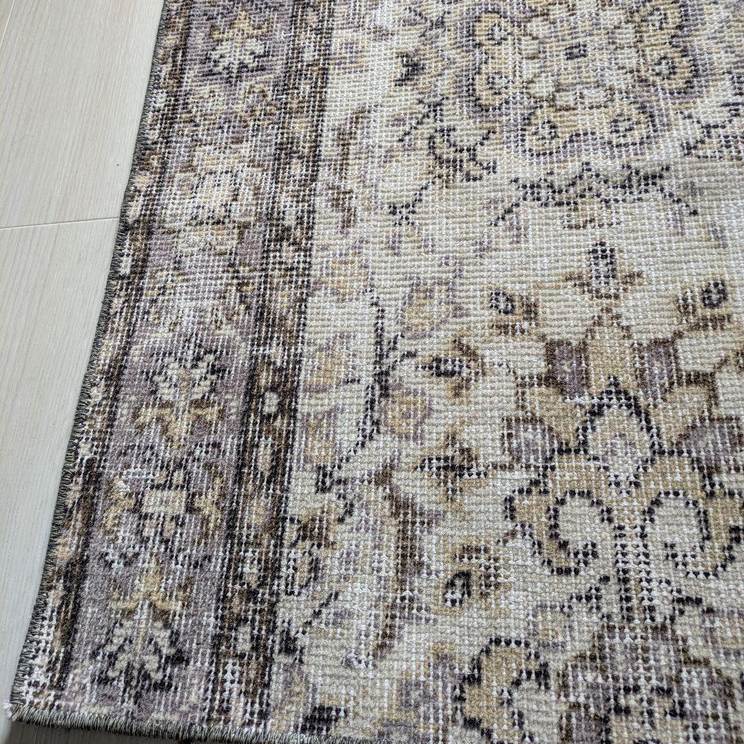 63×114 オトナフローラル　トルコヴィンテージラグ