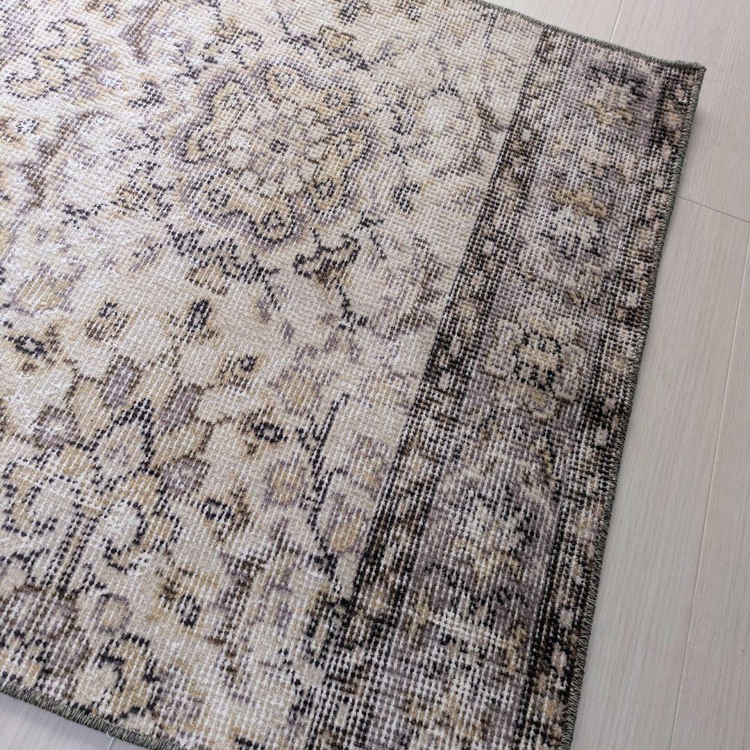 63×114 オトナフローラル　トルコヴィンテージラグ