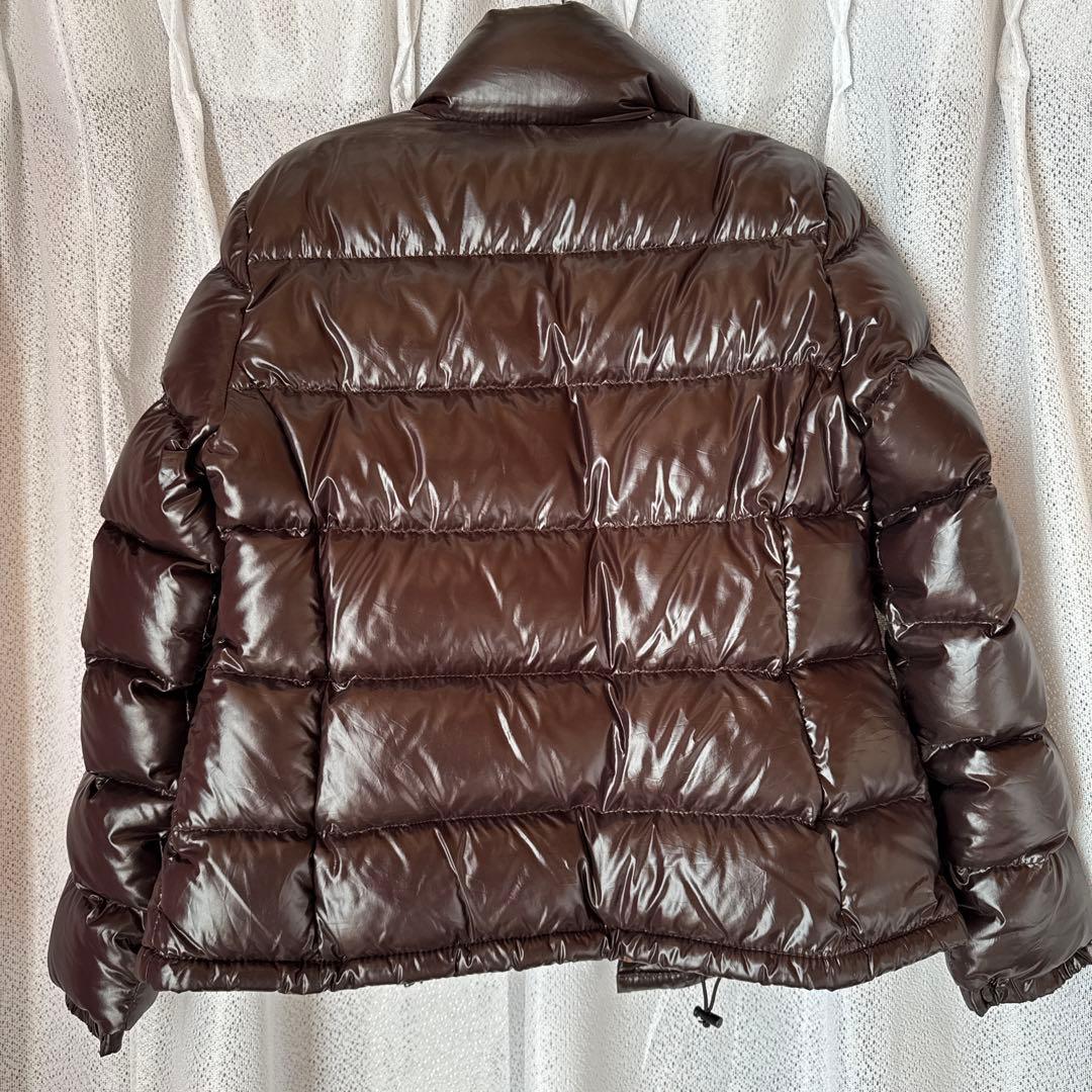 MONCLER ダウンジャケット