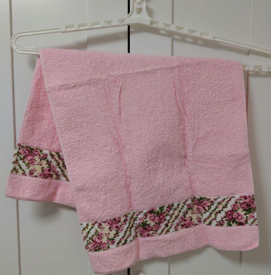【新品未使用】FEILER (フェイラー)花柄 バスタオル 2枚セット