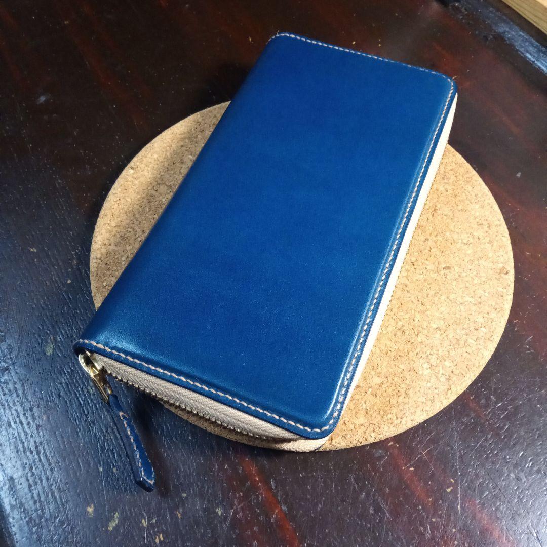 【送料込み】ラウンドファスナー　長財布　ネイビー