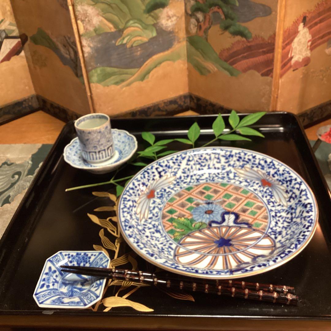 A905大聖寺伊万里　染錦手　『渦福』金縁　萩唐草　菊花紋様　　7寸皿　1枚