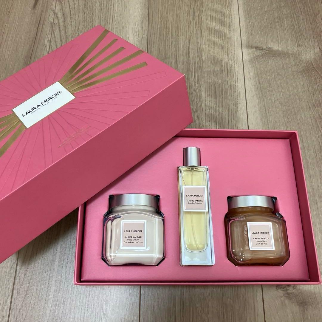 ローラメルシエ　アンバーバニラコレクション