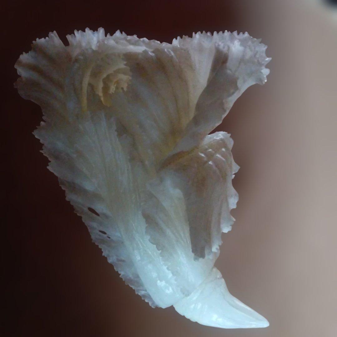 白翡翠の白菜置物