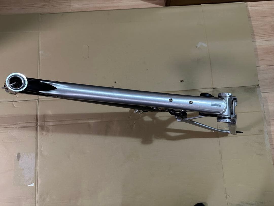 GIANT ANTEM2 フルサス 26インチフレーム　　　ROCK SHOX付